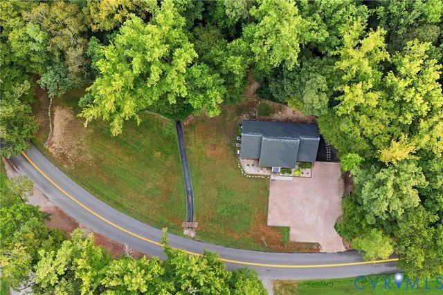 1755 Dispatch Rd, Quinton, VA 23141