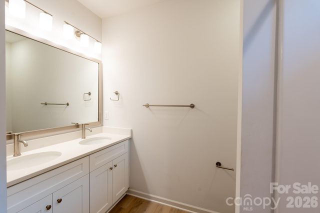 1149 Thayer Glen Court 7, Charlotte, NC 28213