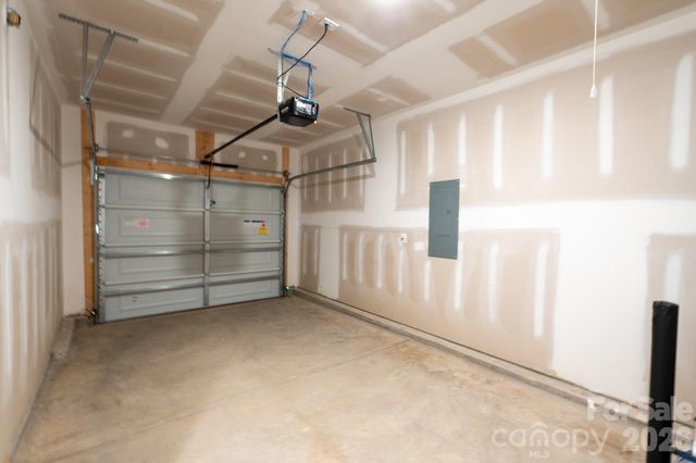1149 Thayer Glen Court 7, Charlotte, NC 28213