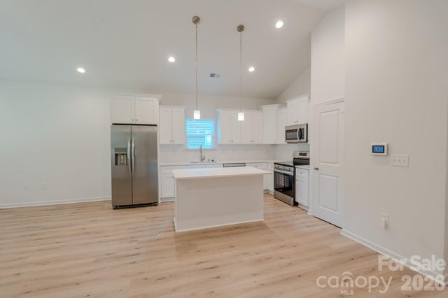 1149 Thayer Glen Court 7, Charlotte, NC 28213