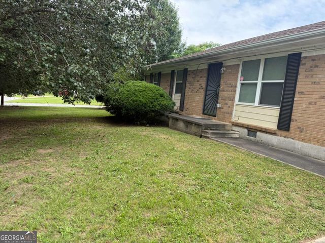 8969 Cornell Drive, Jonesboro, GA 30238