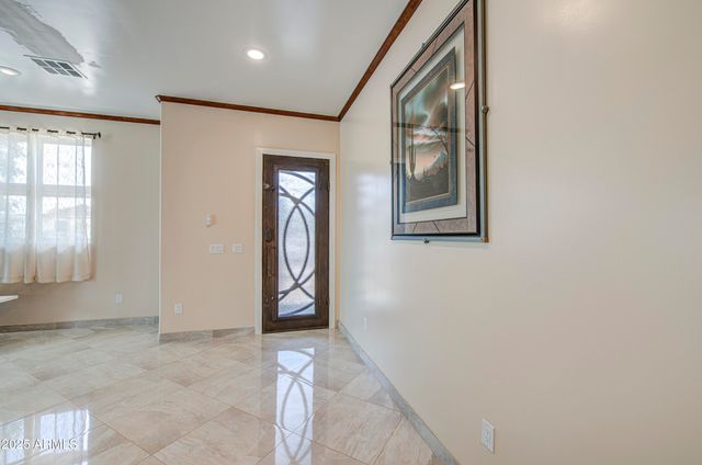 9005 S CALLE SAHUARO --, Guadalupe, AZ 85283