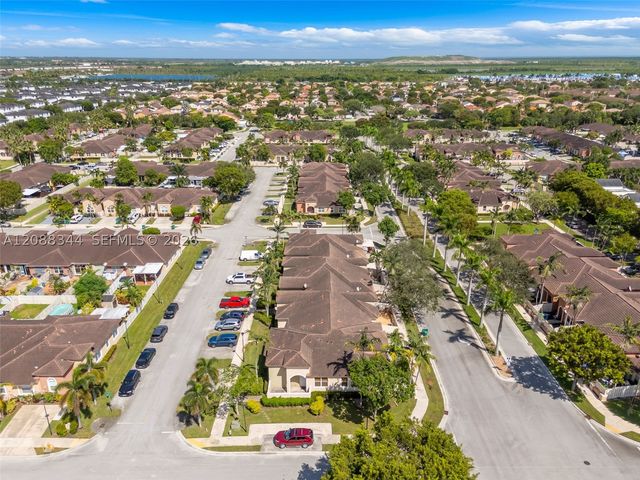 11064 SW 237th Ln, Homestead, FL 33032