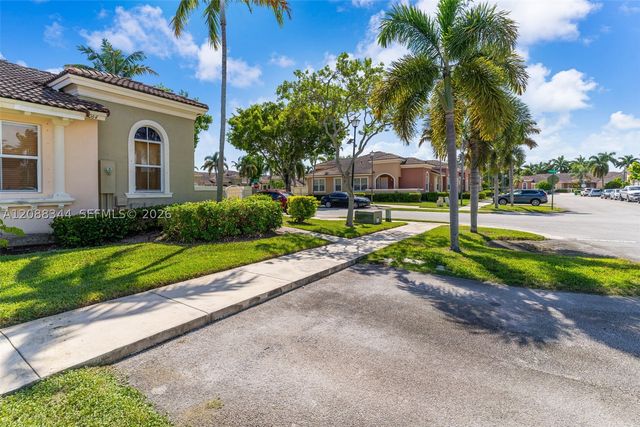 11064 SW 237th Ln, Homestead, FL 33032