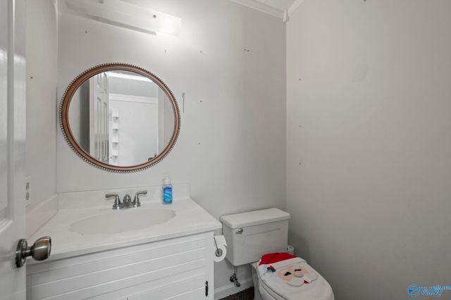 9201 & 9407 Navios Drive SE, Huntsville, AL 35803