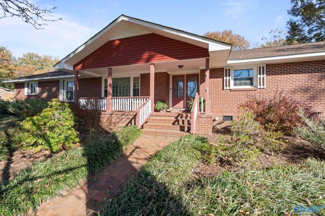 9201 & 9407 Navios Drive SE, Huntsville, AL 35803