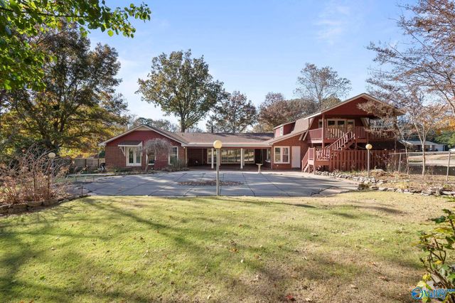 9201 & 9407 Navios Drive SE, Huntsville, AL 35803