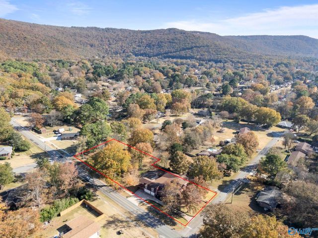 9201 & 9407 Navios Drive SE, Huntsville, AL 35803