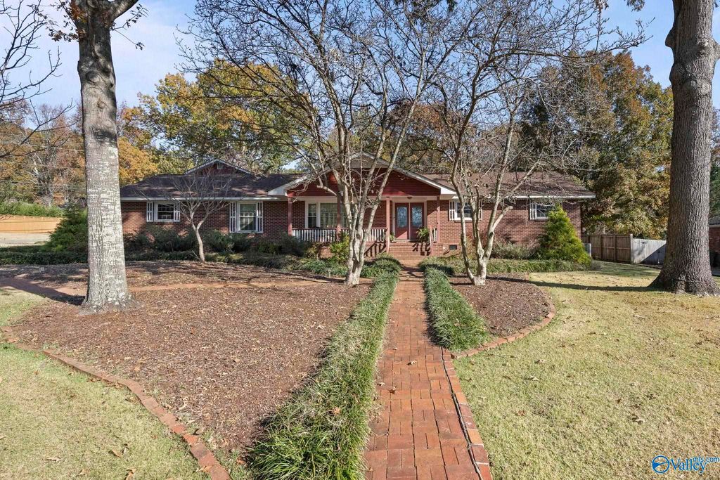 9201 & 9407 Navios Drive SE, Huntsville, AL 35803