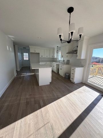 919 Dwelly, Fall River, MA 02720