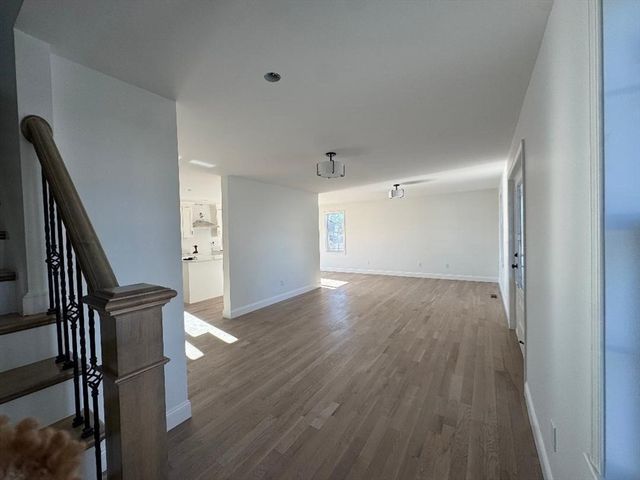 919 Dwelly, Fall River, MA 02720