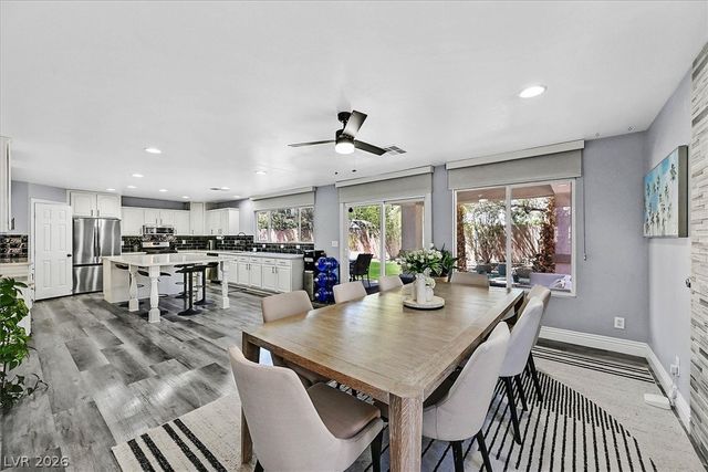 2647 Regency Cove Court, Las Vegas, NV 89121