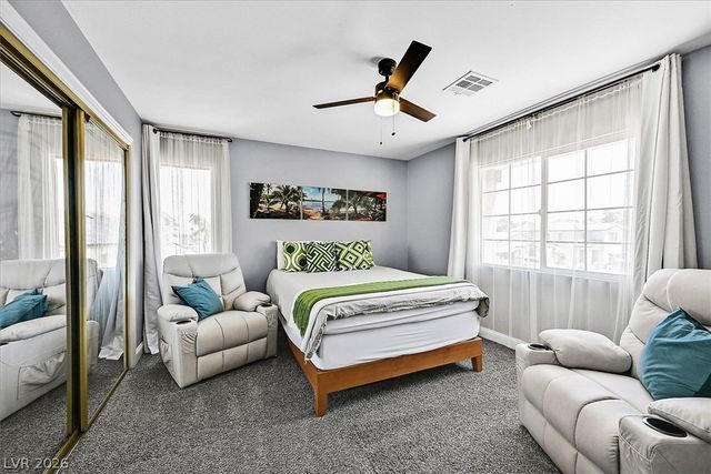 2647 Regency Cove Court, Las Vegas, NV 89121