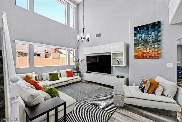 2647 Regency Cove Court, Las Vegas, NV 89121