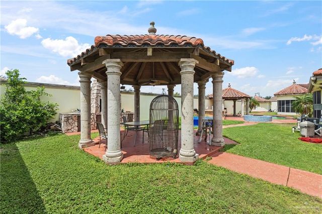 1409 W Calle Espana, Pharr, TX 78577