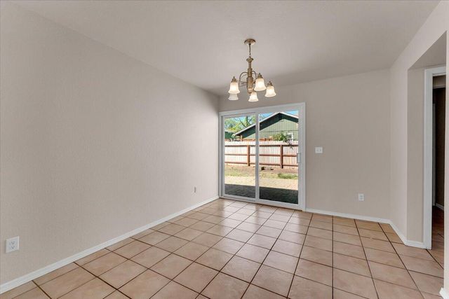 2907 Pawnee Court, Redding, CA 96001