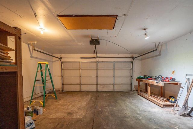 2907 Pawnee Court, Redding, CA 96001