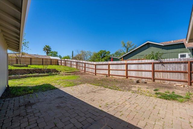 2907 Pawnee Court, Redding, CA 96001