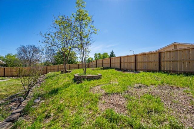 2907 Pawnee Court, Redding, CA 96001