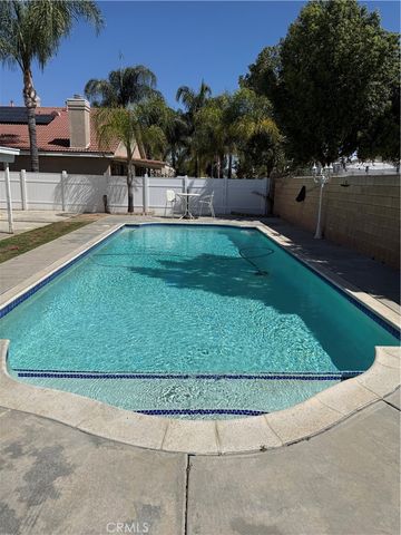 36582 Fontaine, Winchester, CA 92596