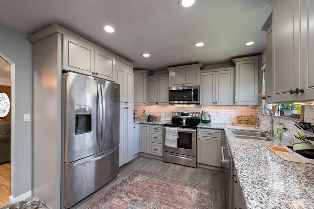 3215 William Avenue, Longview, WA 98632