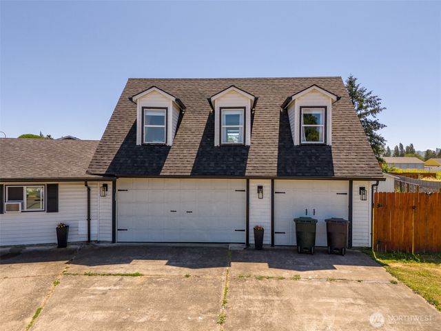 3215 William Avenue, Longview, WA 98632