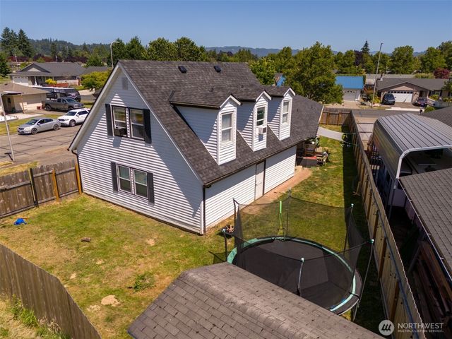 3215 William Avenue, Longview, WA 98632