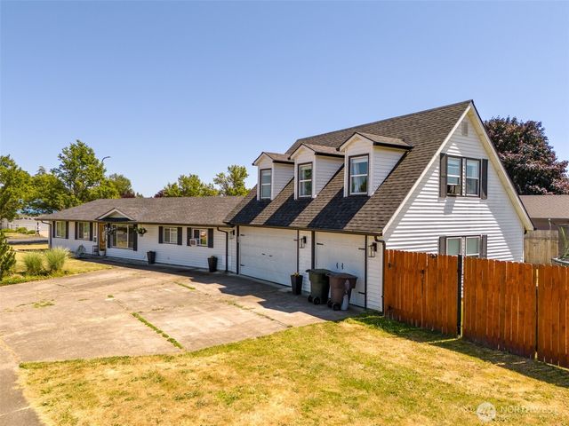 3215 William Avenue, Longview, WA 98632
