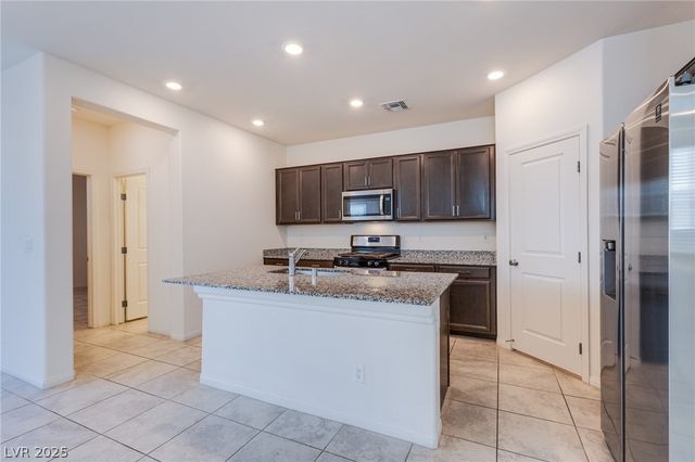 9858 West Meranto Avenue, Las Vegas, NV 89178