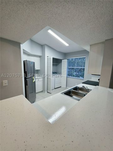 9615 NW 1st Ct 10-301, Pembroke Pines, FL 33024