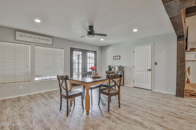 6901 Avenue W, Lubbock, TX 79412