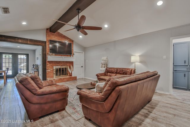 6901 Avenue W, Lubbock, TX 79412