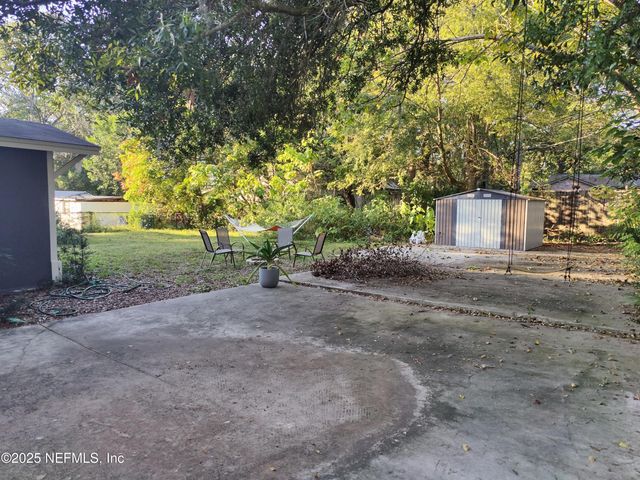 8015 GALVESTON Avenue, Jacksonville, FL 32211