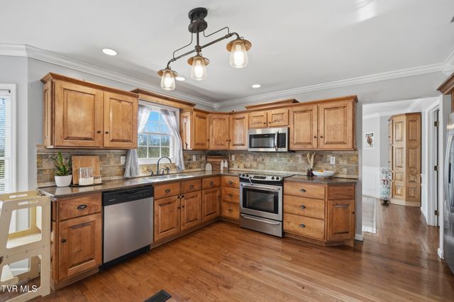 235 Cottontail Drive, Dryden, VA 24243