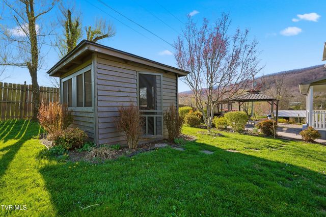 235 Cottontail Drive, Dryden, VA 24243