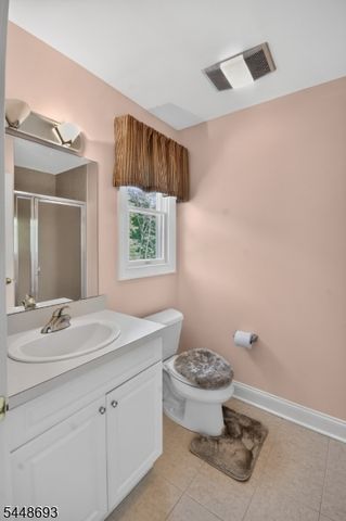 6 Alana Ct, Warren Twp., NJ 07059