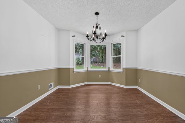 275 Pine Tree Lane, Mcdonough, GA 30252