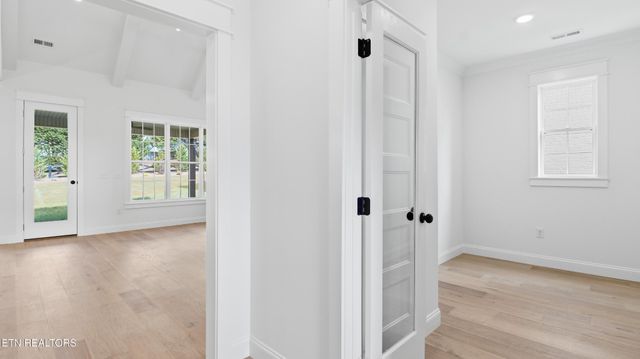 8117 Carolina Cherry Lane, Knoxville, TN 37919