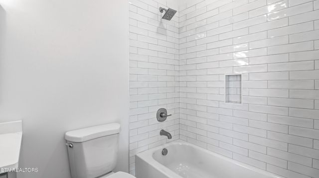 8117 Carolina Cherry Lane, Knoxville, TN 37919