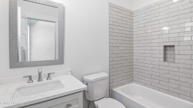 8117 Carolina Cherry Lane, Knoxville, TN 37919