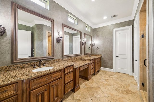 1518 Graystone Creek Court, Kingwood, TX 77345