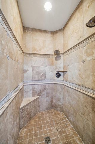 1518 Graystone Creek Court, Kingwood, TX 77345