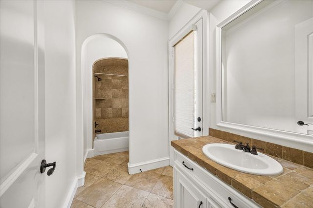 1518 Graystone Creek Court, Kingwood, TX 77345