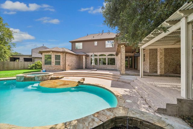 1518 Graystone Creek Court, Kingwood, TX 77345