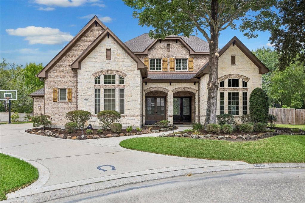 1518 Graystone Creek Court, Kingwood, TX 77345