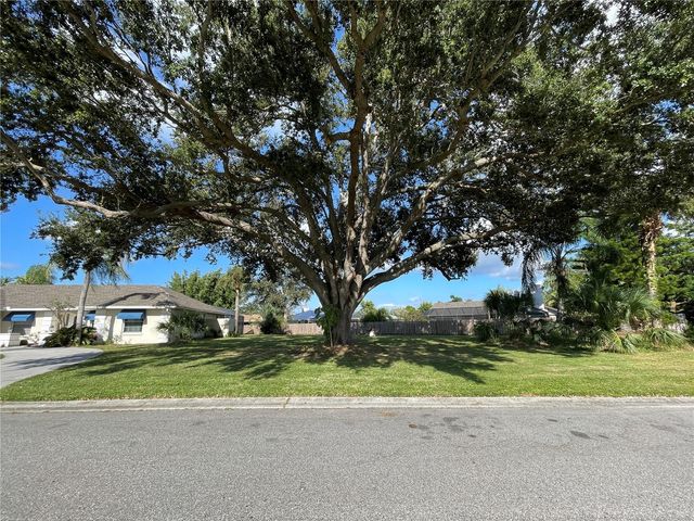 3819 COUNTRYSIDE LANE, Sarasota, FL 34233