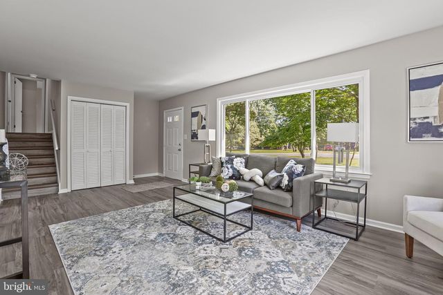 1247 S GLEBE RD, Montross, VA 22520