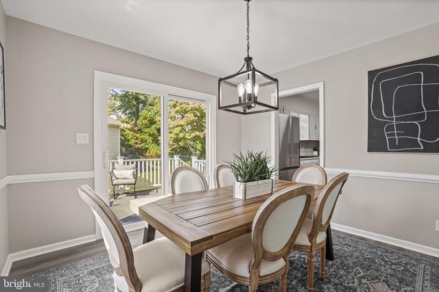 1247 S GLEBE RD, Montross, VA 22520