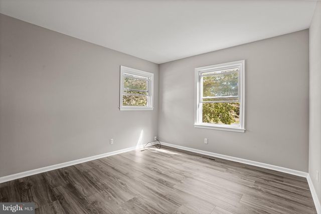 1247 S GLEBE RD, Montross, VA 22520