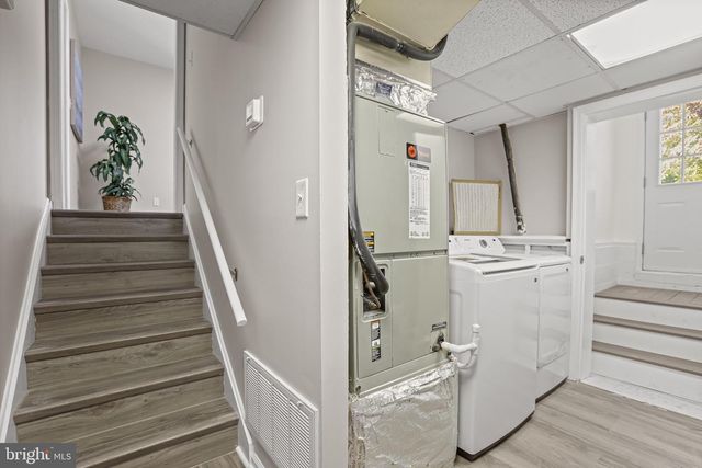 1247 S GLEBE RD, Montross, VA 22520